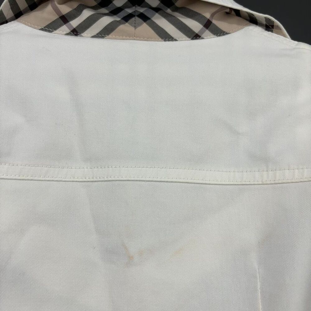 Burberry Beige Check Lined Jacket - Picture 6 of 6